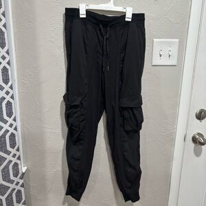Lululemon Dance Studio Relaxed-Fit Mid-Rise Cargo Jogger Black Size Medium